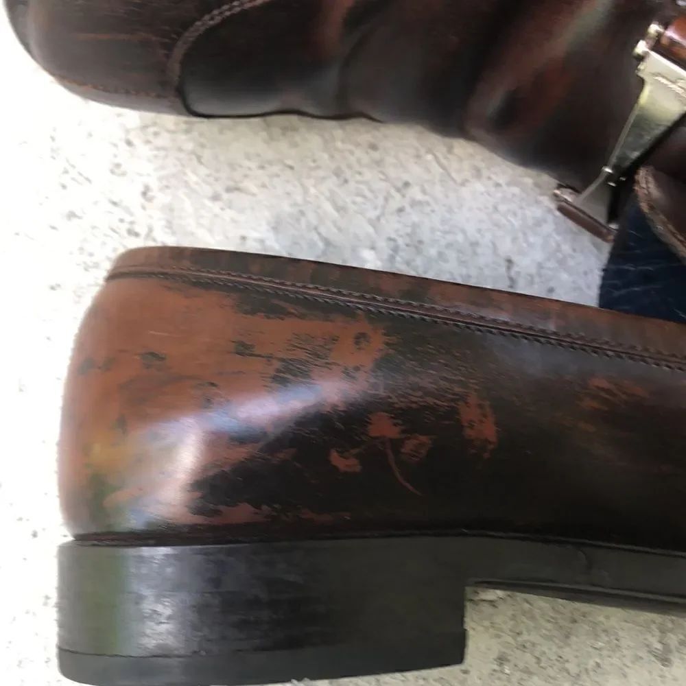 Ferragamo slip ons - Picture 5 of 11